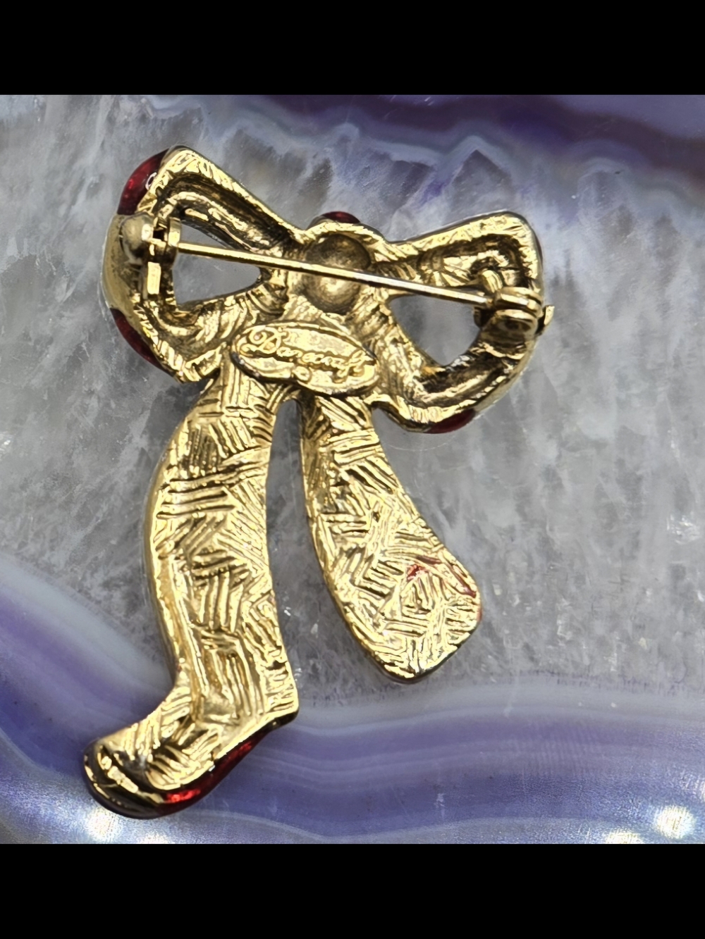 Danecraft Bow Brooch Gold Tone Red Enamel EUC Measures 1¾" X ¼" - Picture 3 of 5